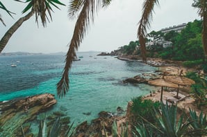 eugene-zhyvchik-kvP6b4aSxjI-unsplash